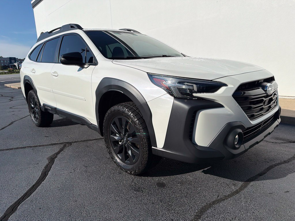 Used 2023 Subaru Outback Onyx Edition XT AWD/4WD image 3