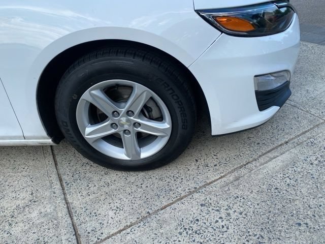 Used 2020 Chevrolet Malibu LS FWD image 27