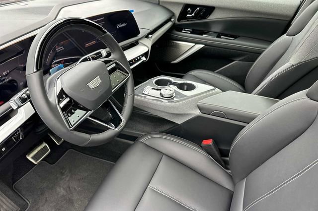 New 2026 Cadillac Optiq Sport 1 image 10