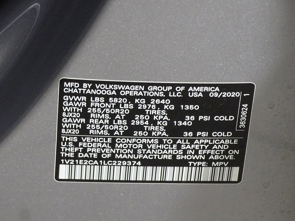 Used 2020 Volkswagen Atlas Cross Sport SE w/ Towing Package image 19