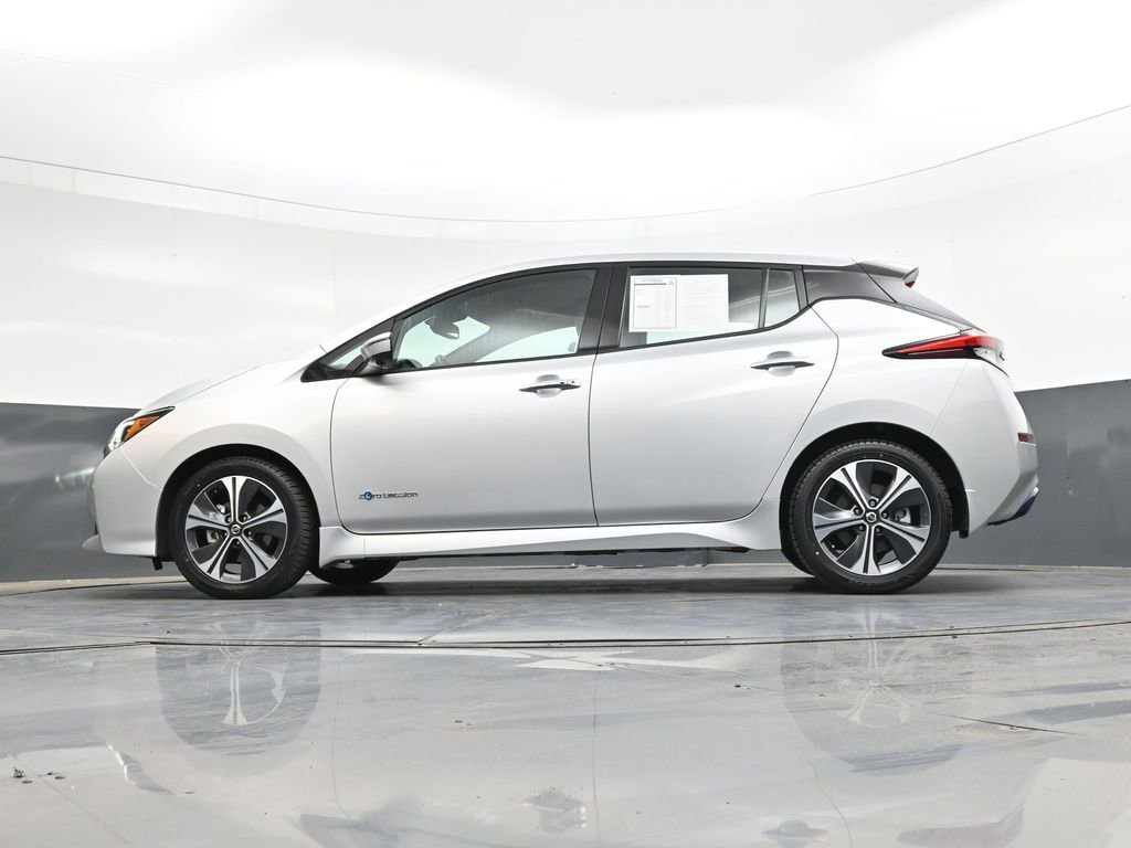 Used 2018 Nissan Leaf SL w/ SL Technology Package FWD image 24