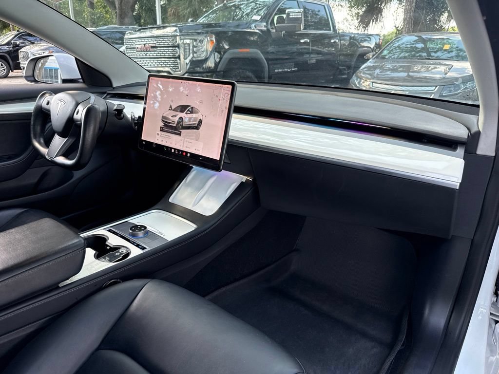 Used 2022 Tesla Model 3 Long Range AWD/4WD image 12