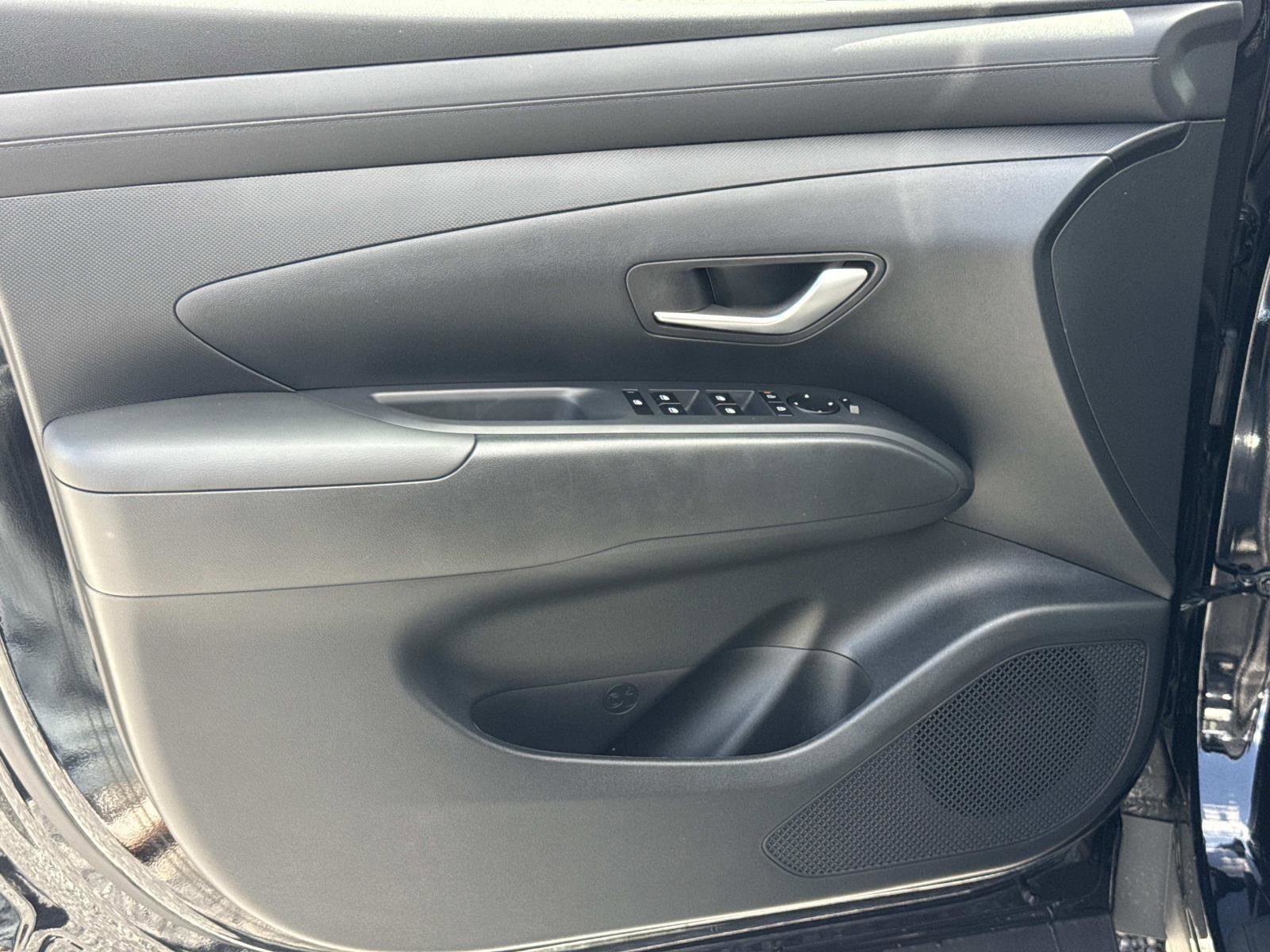 New 2026 Hyundai Tucson SEL AWD/4WD image 8