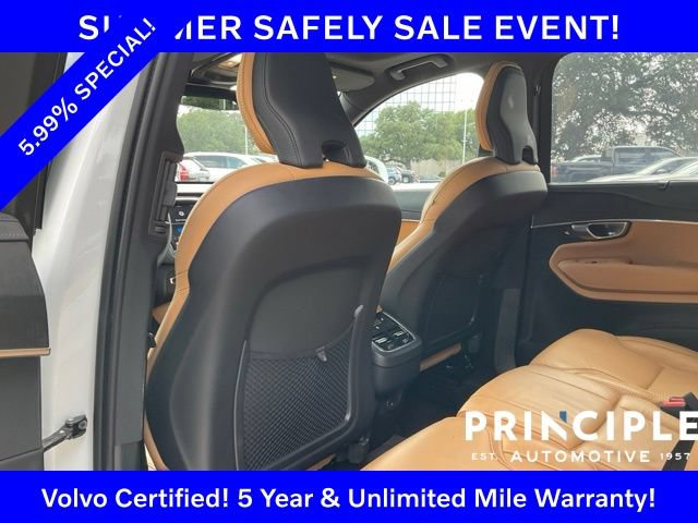 Certified 2024 Volvo XC90 B6 Ultimate w/ Protection Package Premier AWD/4WD image 24