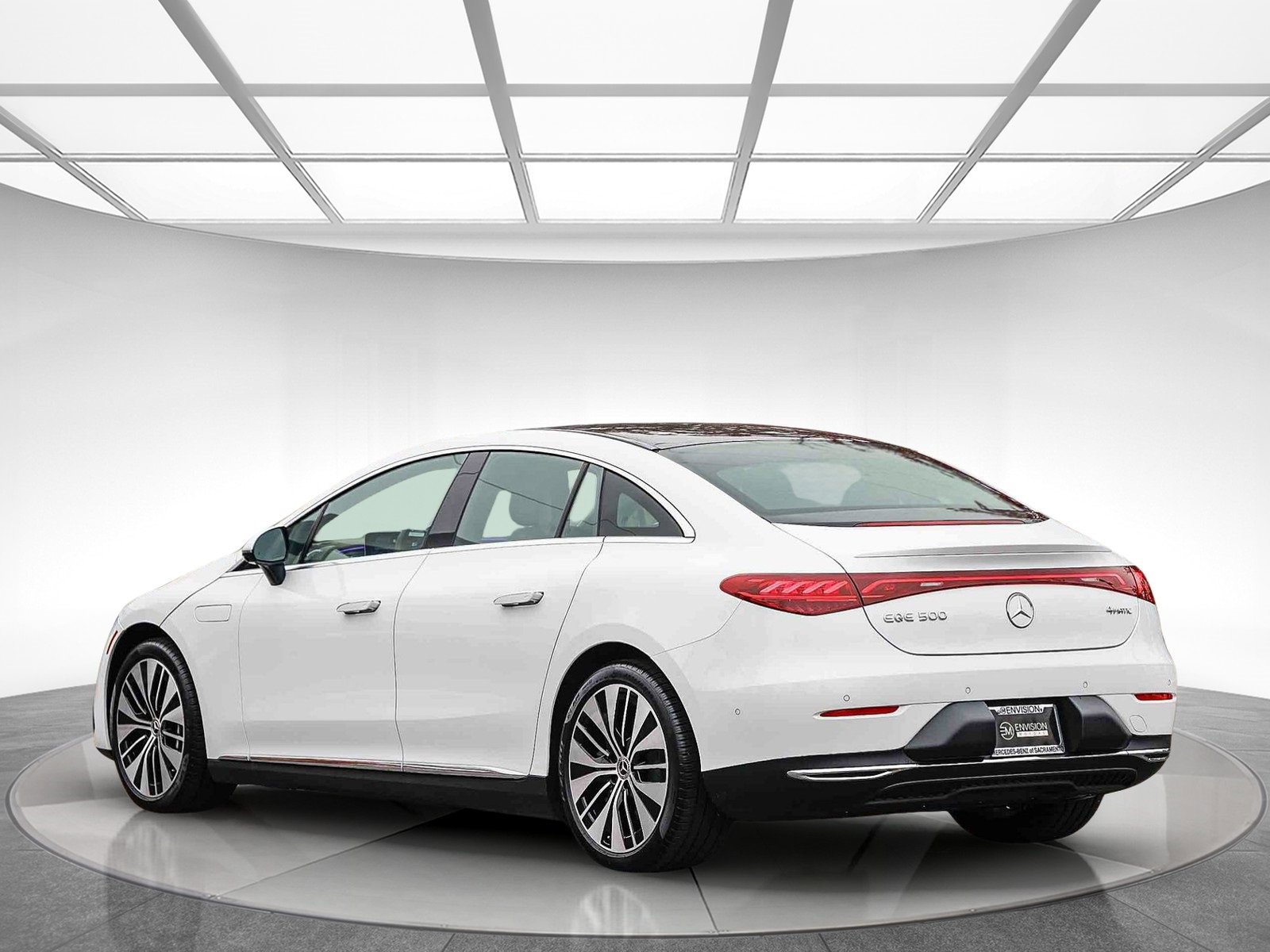 Used 2023 Mercedes-Benz EQE 500 500 Sedan image 2