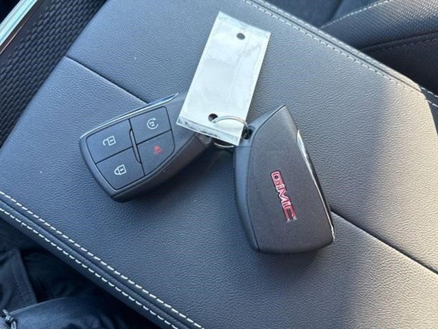 Certified 2026 GMC Terrain Elevation image 25