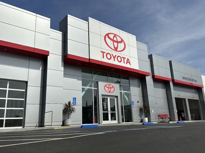 Certified 2024 Toyota Grand Highlander AWD image 31