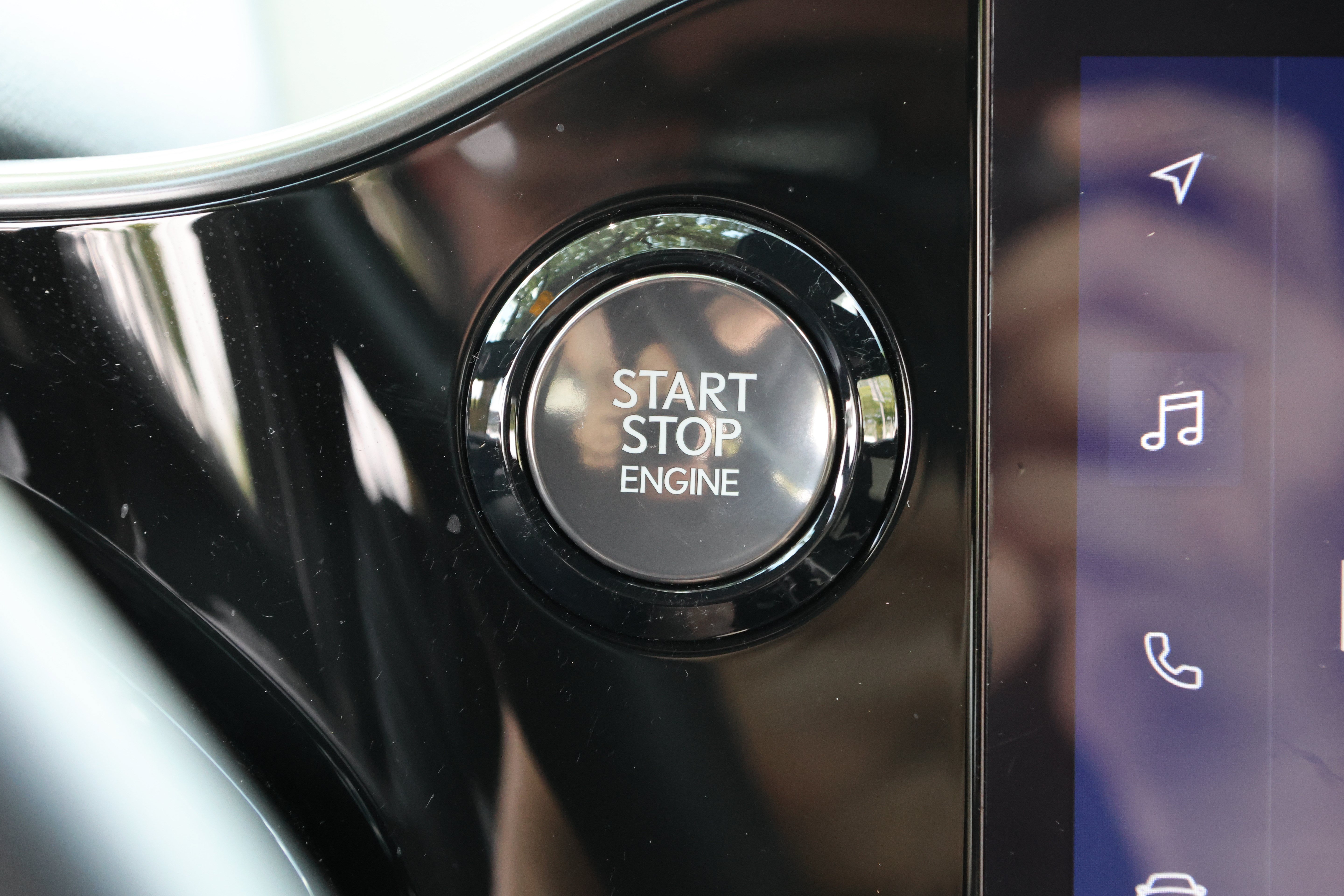 Used 2024 Lexus NX 250 FWD w/ Cold Area Package image 23