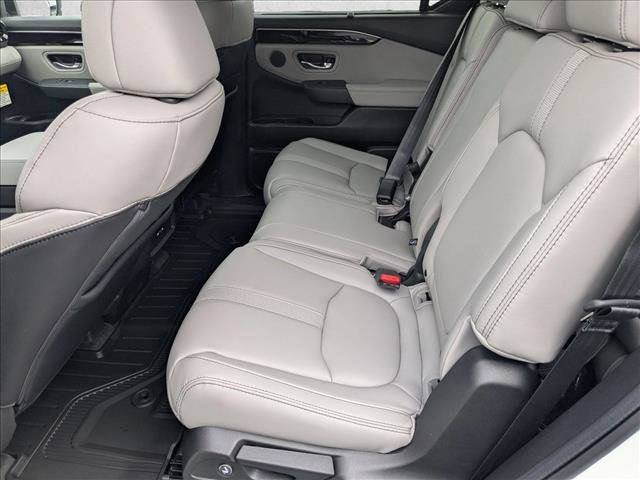 New 2025 Honda Pilot EX-L image 14