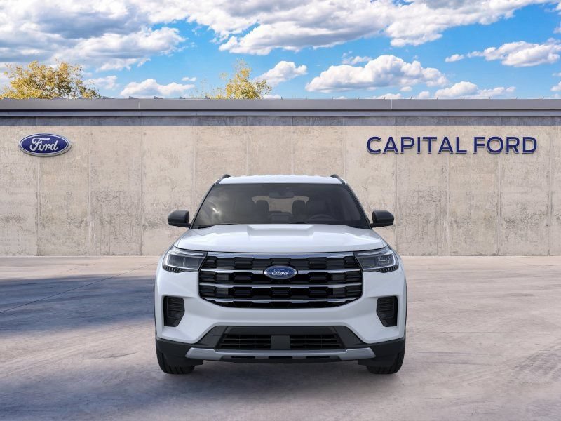 New 2026 Ford Explorer Active AWD/4WD image 2