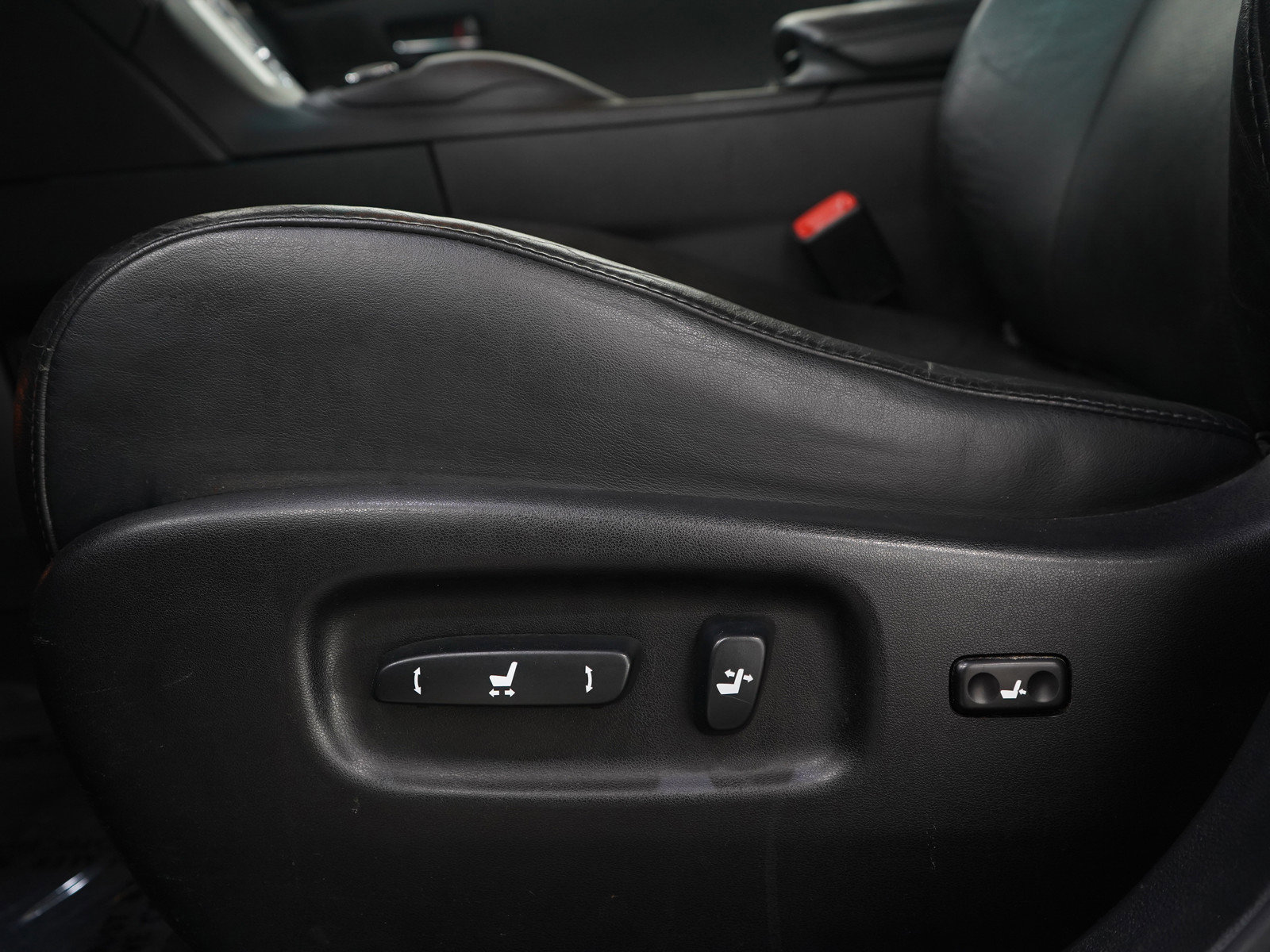 Used 2013 Lexus RX 350 AWD w/ Navigation Pkg image 24