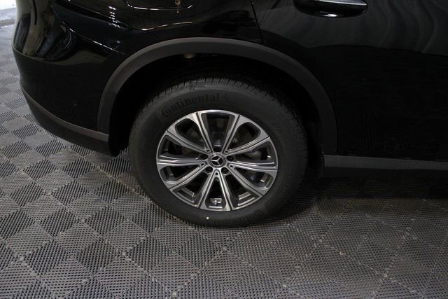 New 2026 Mercedes-Benz GLC 300 4MATIC image 11