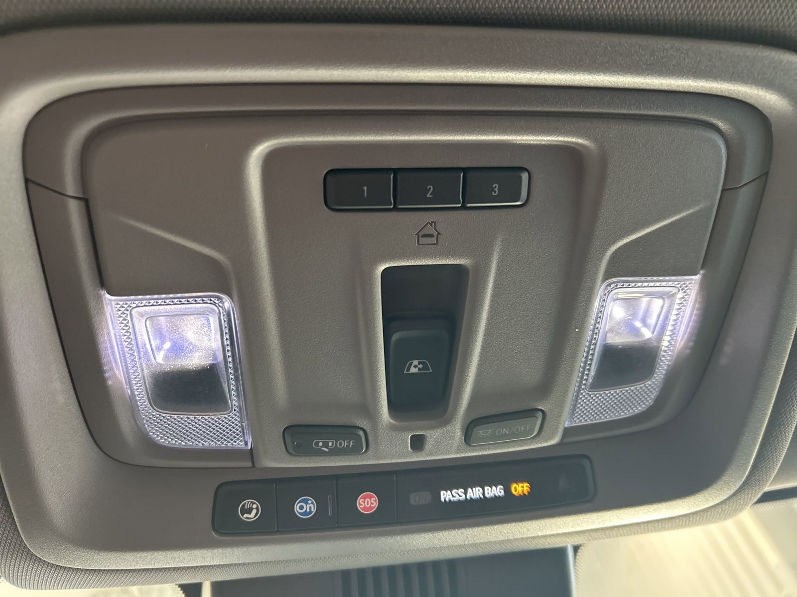 Used 2023 Chevrolet Silverado 1500 LTZ w/ Technology Package image 28