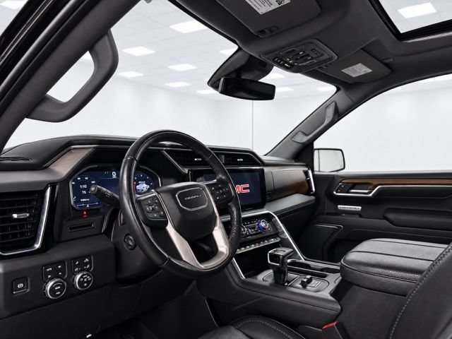 Used 2023 GMC Sierra 1500 Denali AWD/4WD image 18