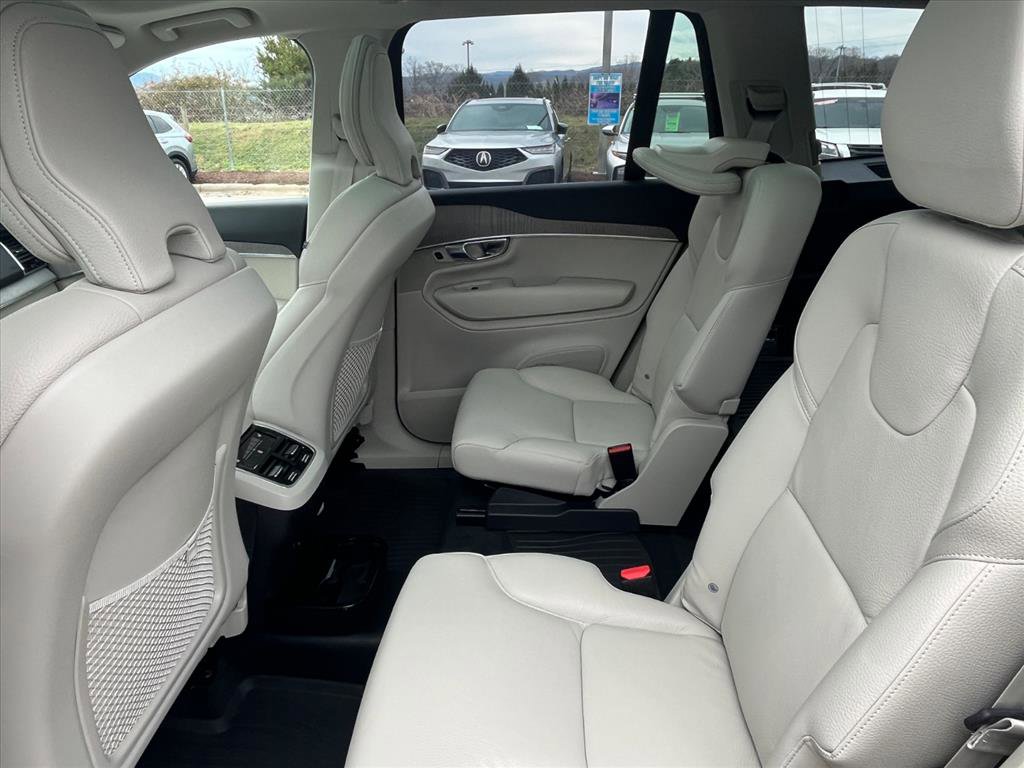 Used 2025 Volvo XC90 B6 Plus w/ Protection Package Premier image 21