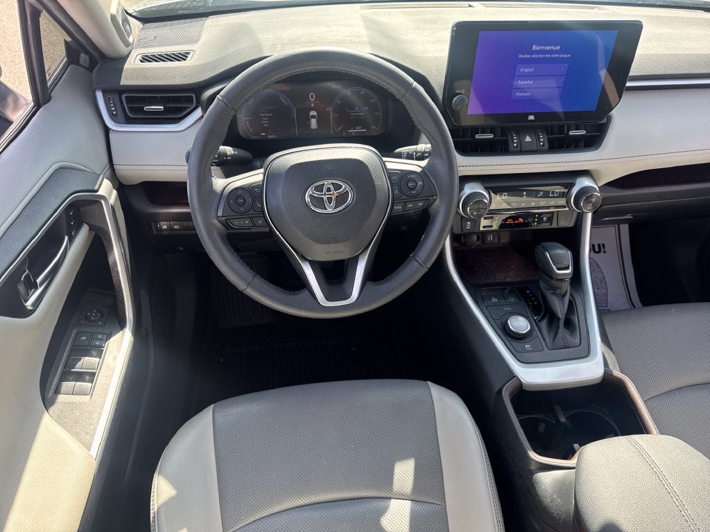 Used 2024 Toyota RAV4 Limited AWD/4WD image 14