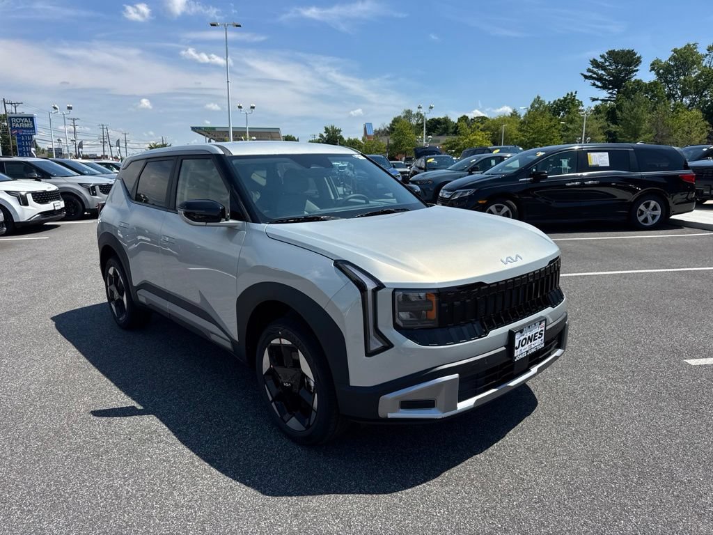 New 2027 Kia Seltos S AWD/4WD image 2