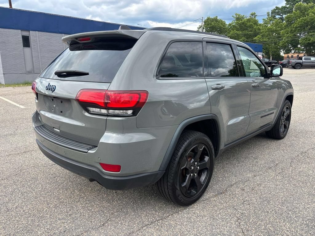 Certified 2020 Jeep Grand Cherokee Laredo AWD/4WD image 6