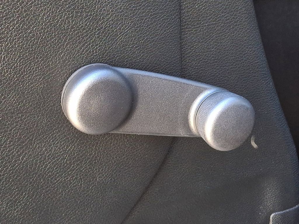 Used 2018 Jeep Wrangler Sport image 25