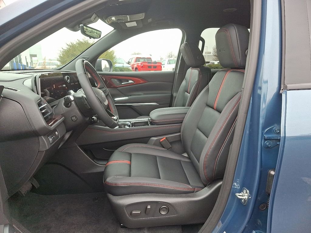 New 2026 Chevrolet Traverse RS image 6