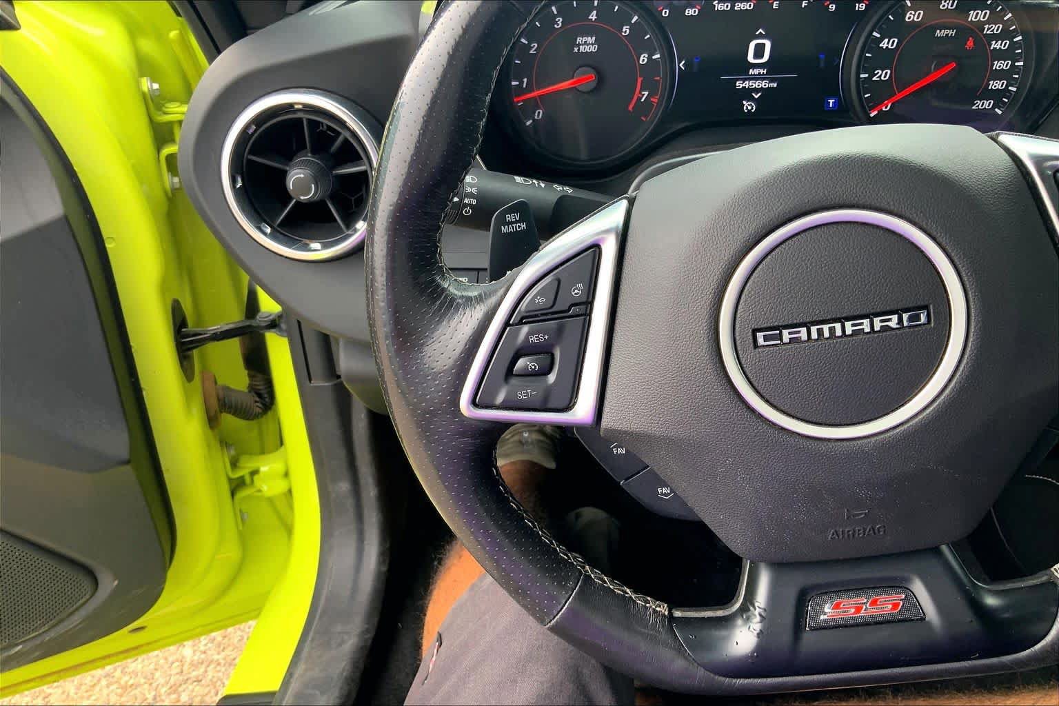 Used 2019 Chevrolet Camaro SS RWD image 22