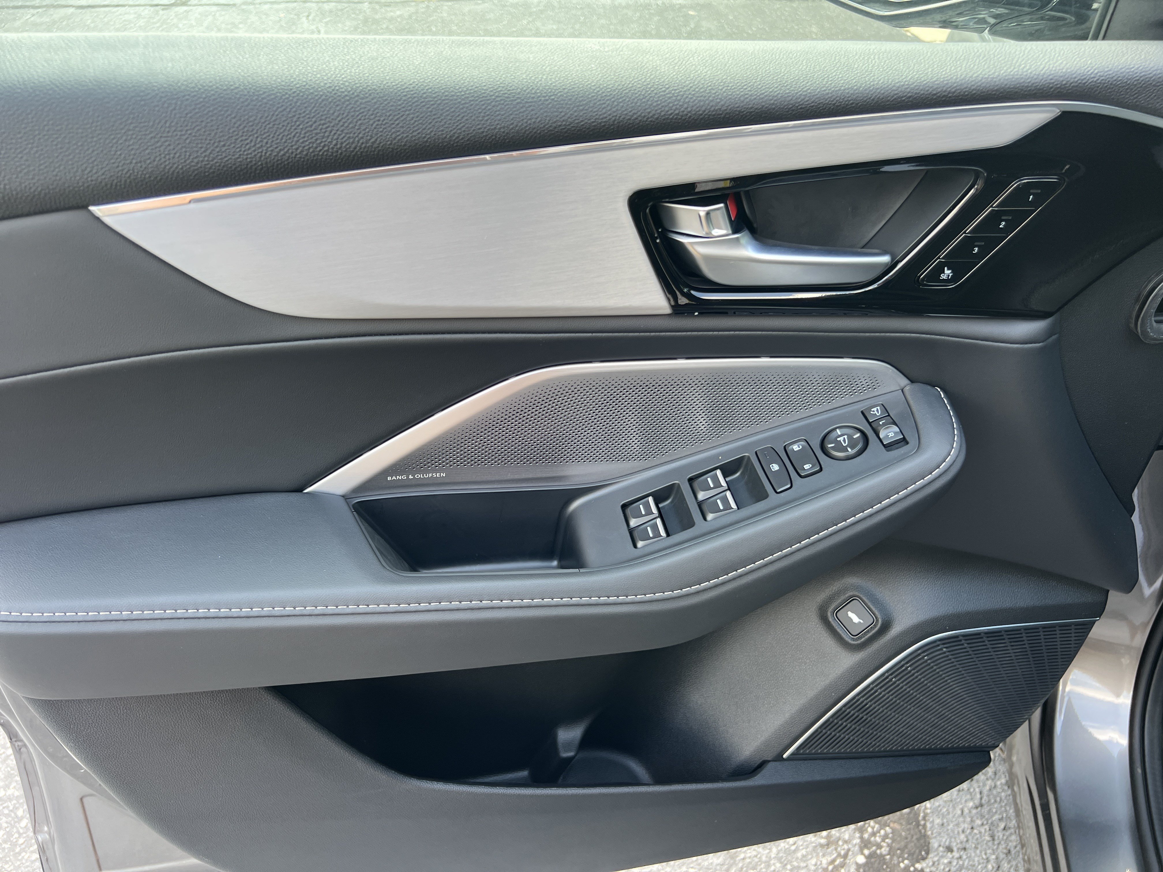 New 2026 Acura MDX w/ Technology Package AWD/4WD image 11