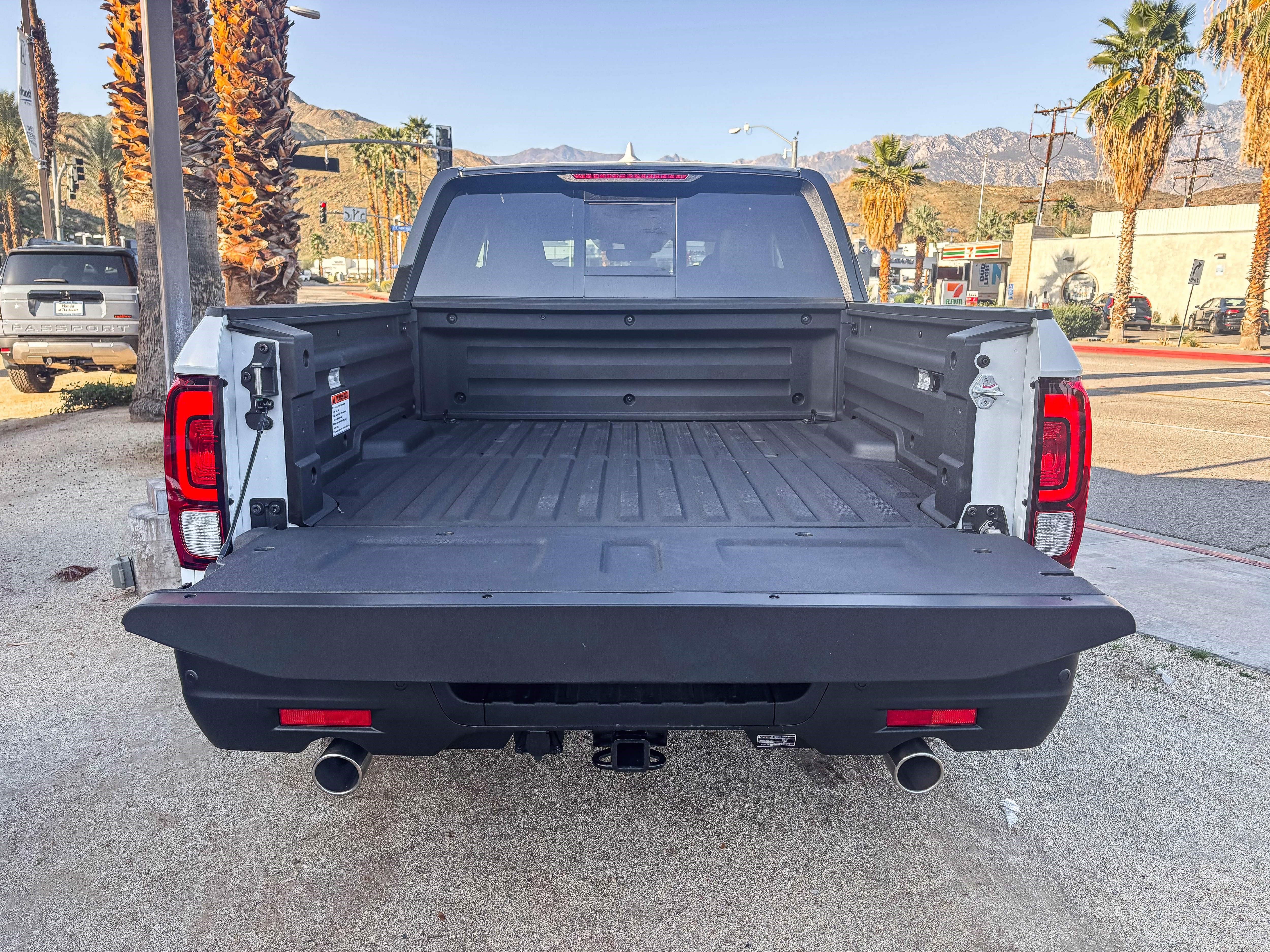 New 2026 Honda Ridgeline Black Edition image 13