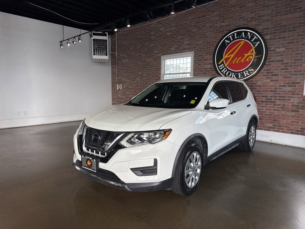 Used 2018 Nissan Rogue S image 12
