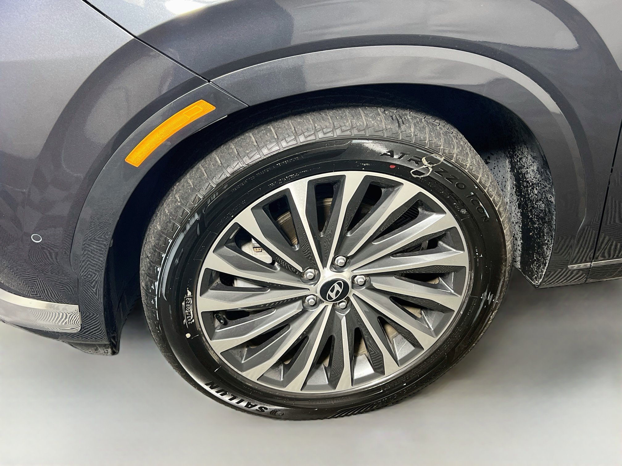 Used 2025 Hyundai Palisade Calligraphy AWD/4WD image 13