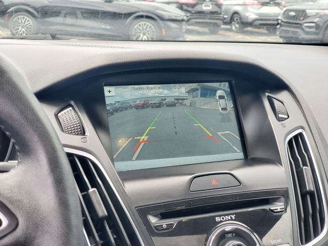 Used 2018 Ford Focus Titanium FWD image 21