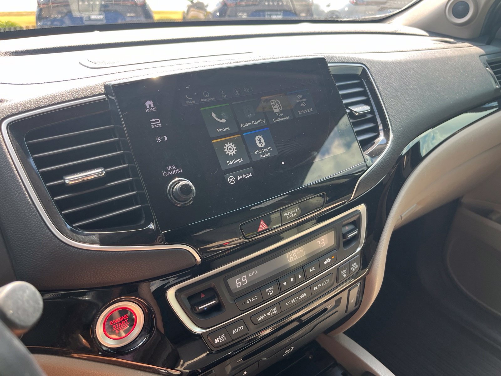 Used 2020 Honda Pilot Touring image 22