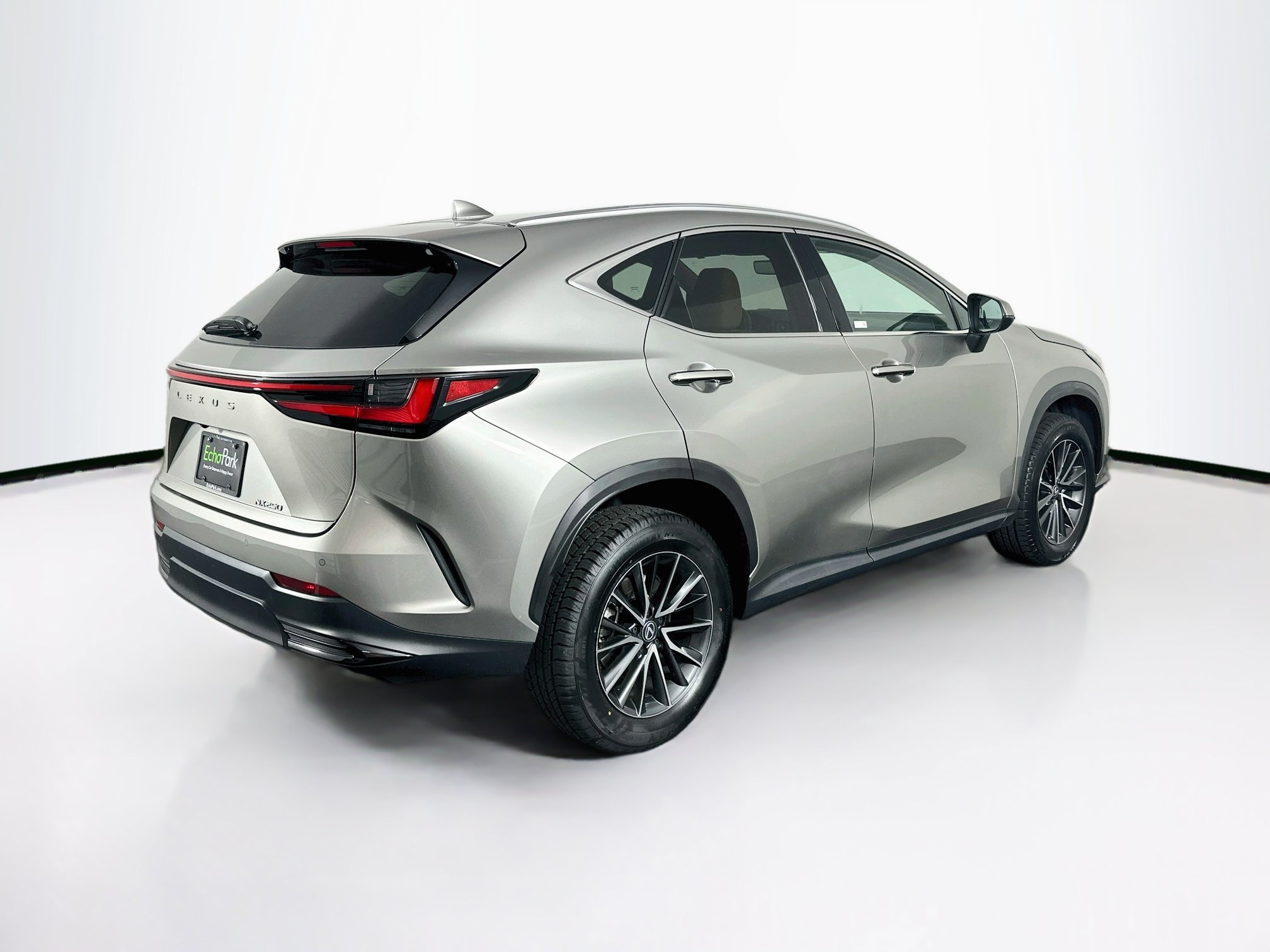 Used 2024 Lexus NX 250 FWD image 9