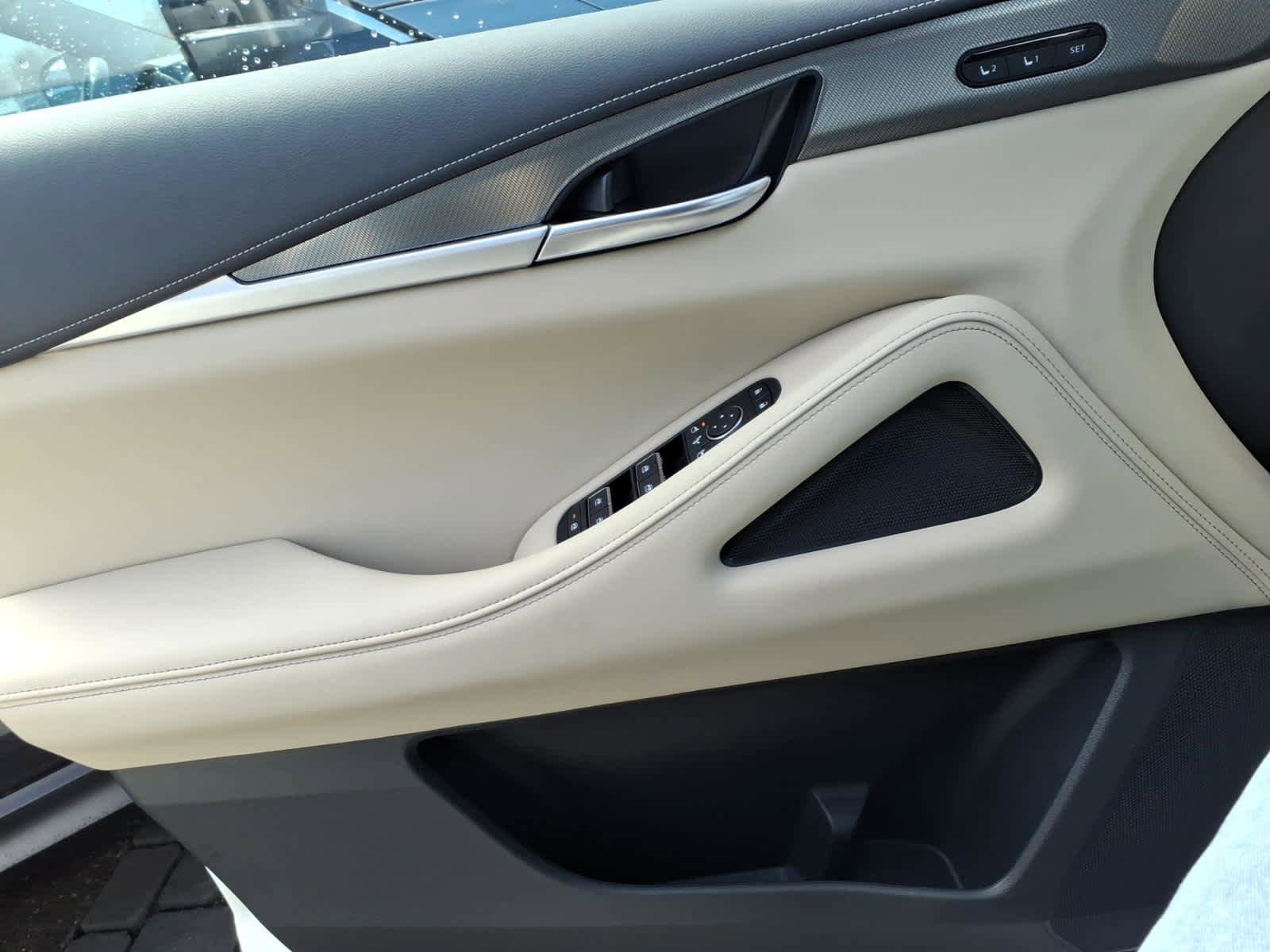 Certified 2023 INFINITI QX60 Luxe w/ Cargo Package image 15