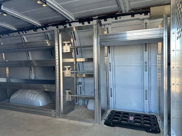 Used 2025 Chevrolet Express 2500 Extended w/ Communications Package image 15