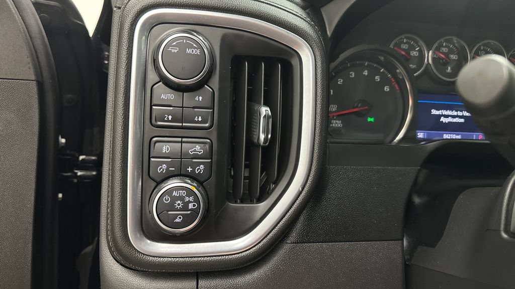 Used 2020 Chevrolet Silverado 1500 LT Trail Boss AWD/4WD image 26