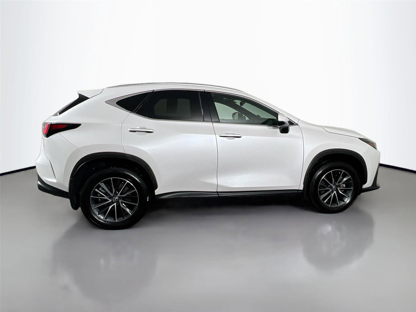 Used 2025 Lexus NX 350 AWD image 7