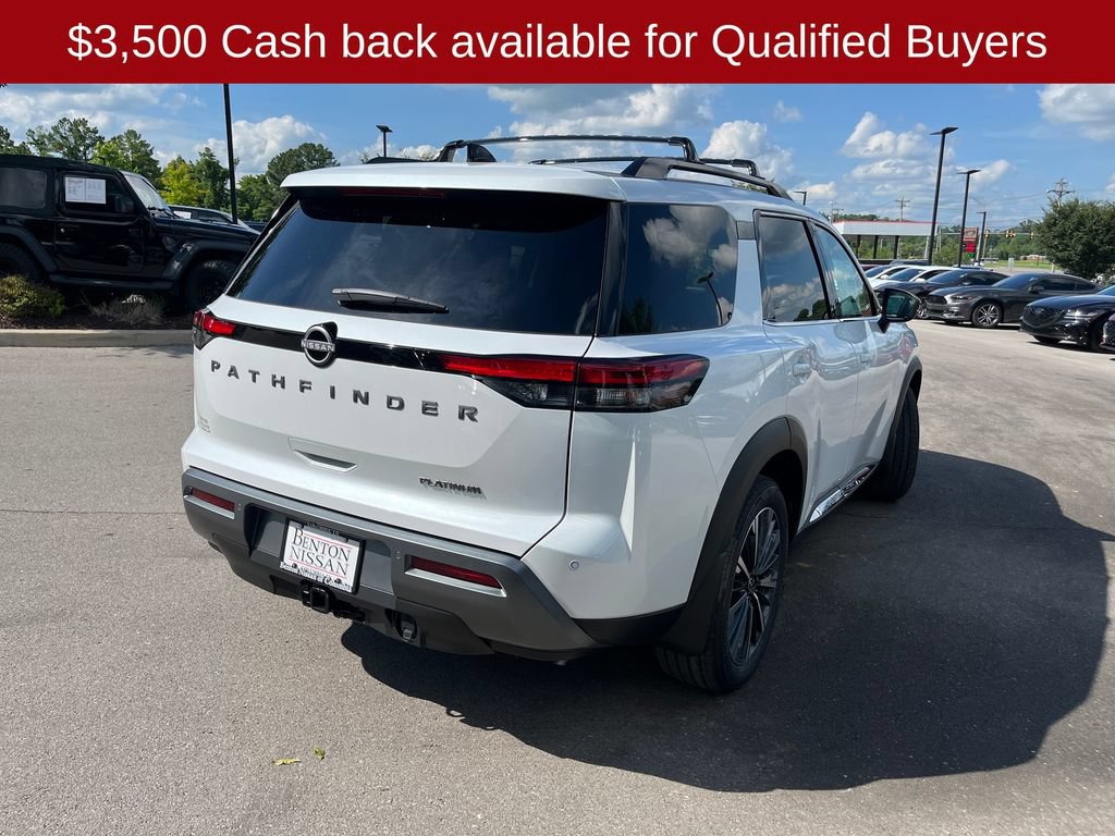 New 2026 Nissan Pathfinder Platinum FWD image 9