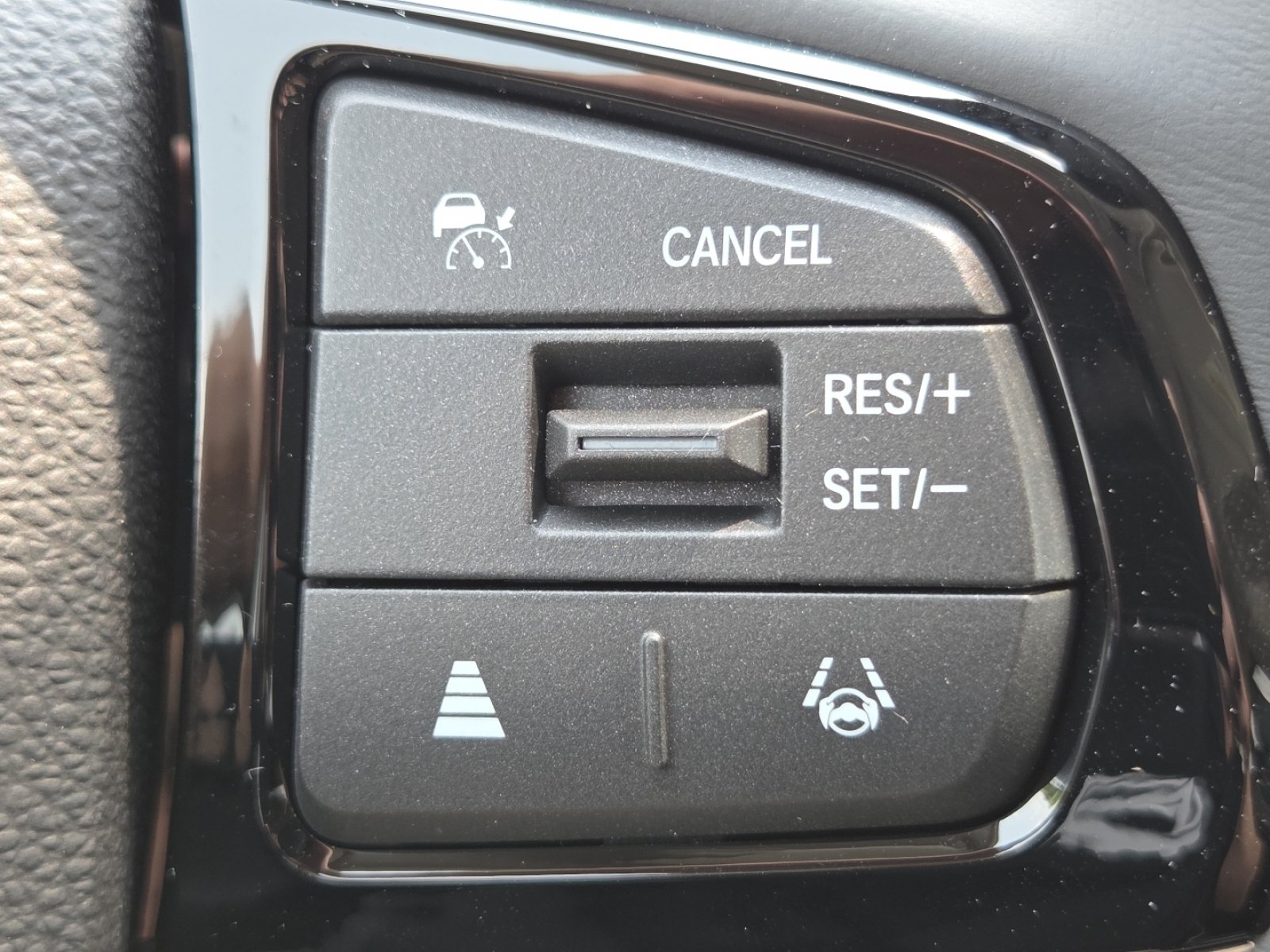 New 2026 Honda Odyssey Touring image 15
