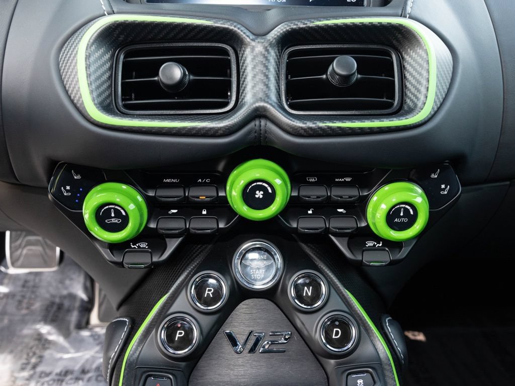 Used 2023 Aston Martin V12 Vantage RWD image 41