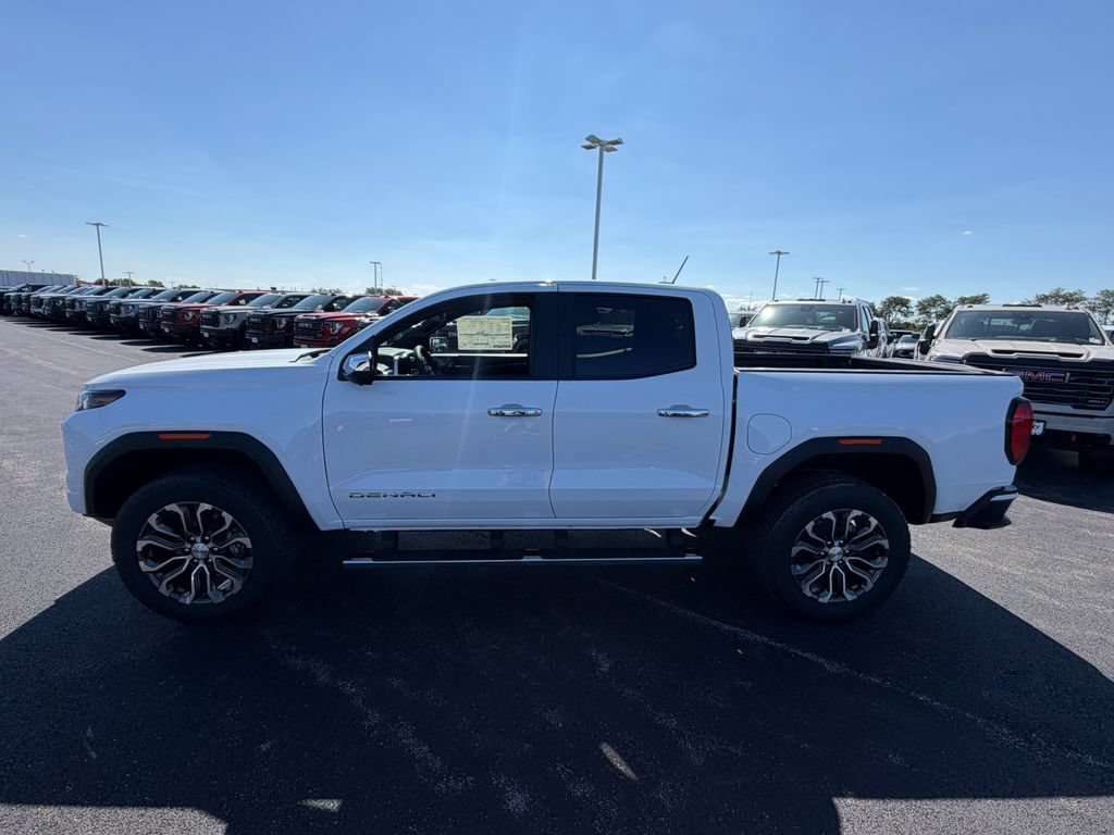 New 2026 GMC Canyon Denali AWD/4WD image 9