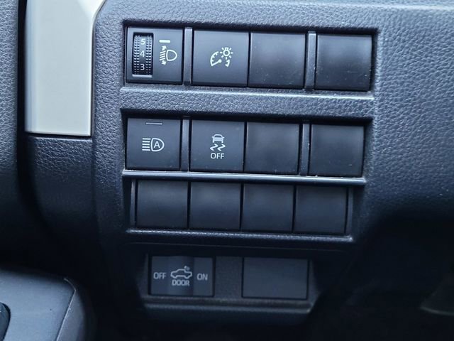 Used 2024 Toyota Tacoma TRD Off-Road image 14