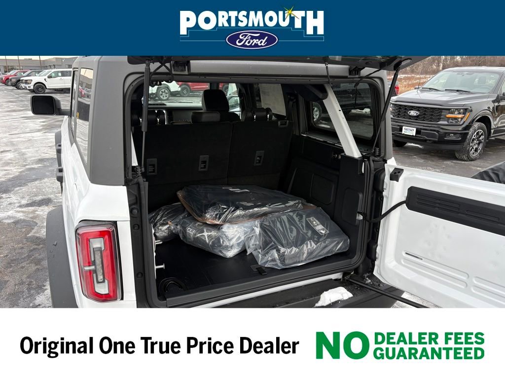 New 2025 Ford Bronco Badlands image 14