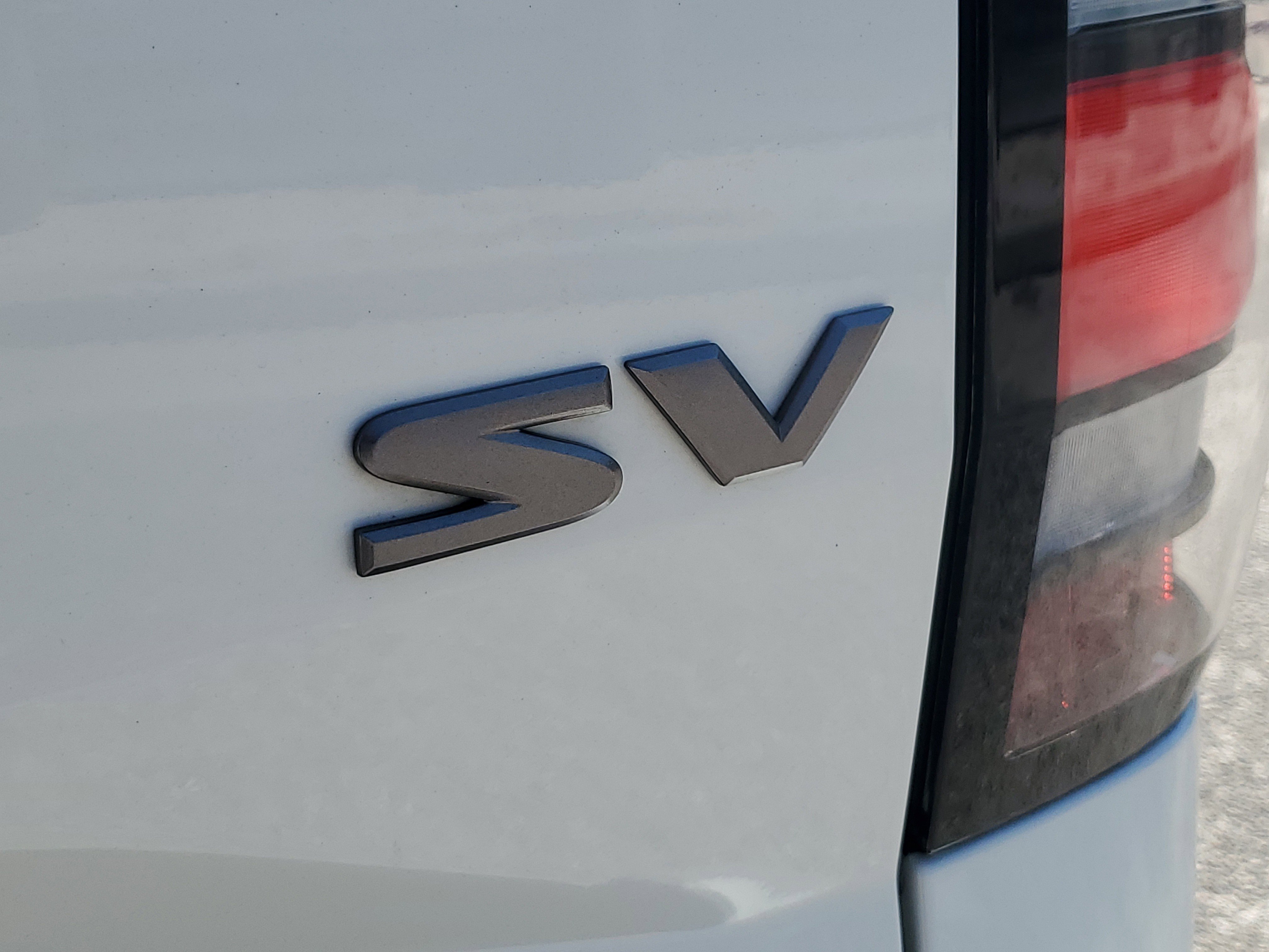 Used 2022 Nissan Frontier SV w/ Technology Package image 8