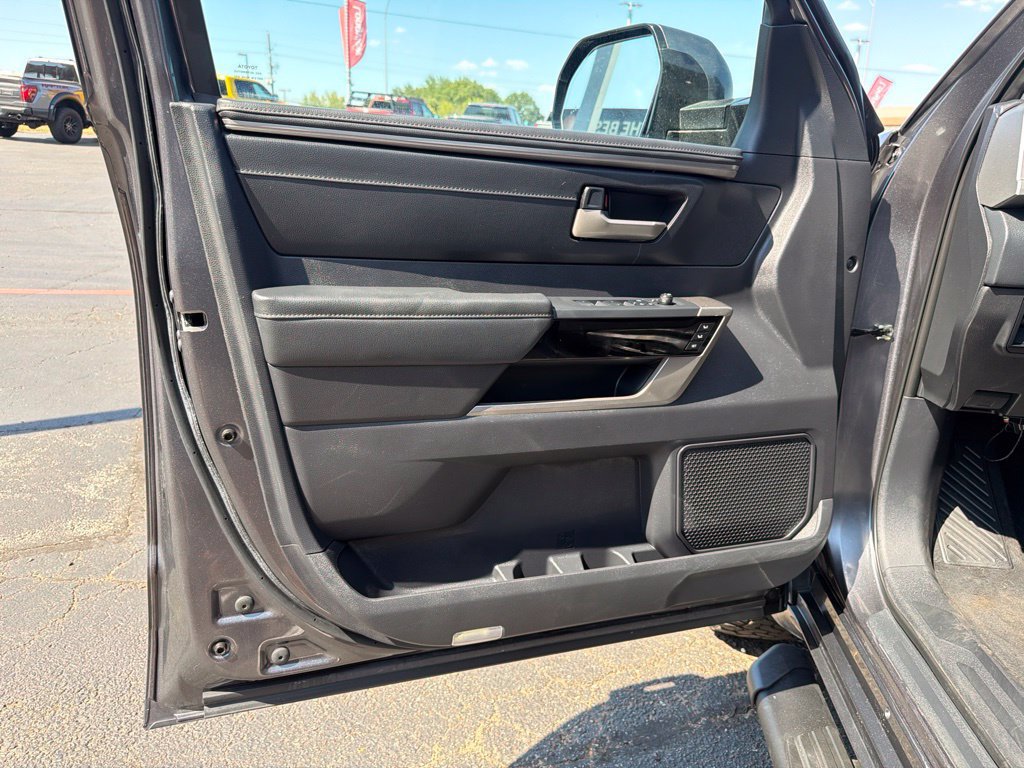 Used 2022 Toyota Tundra Limited RWD image 10