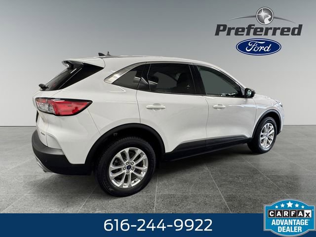 Used 2022 Ford Escape SE AWD/4WD image 17