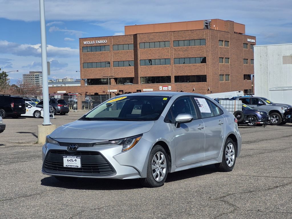 Used 2024 Toyota Corolla LE image 4