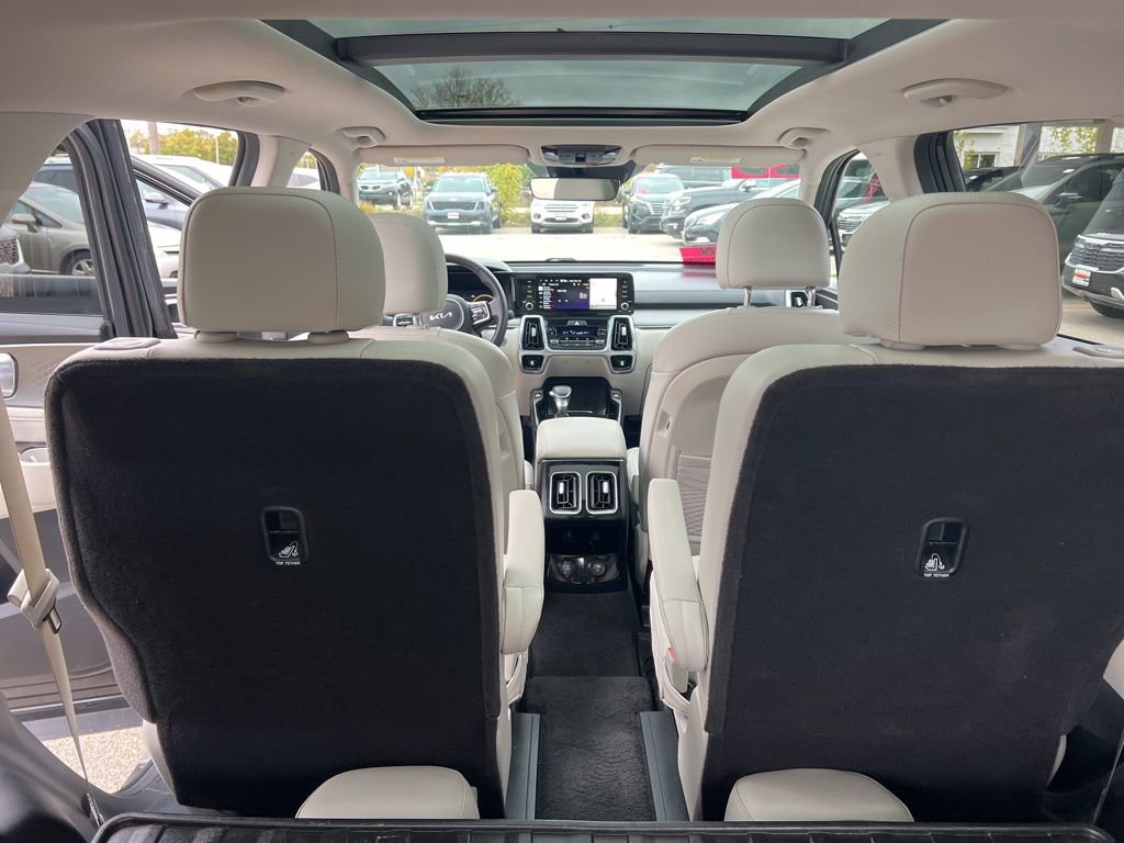 Used 2023 Kia Sorento SX image 13