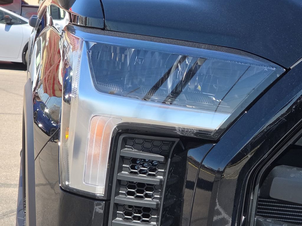 New 2026 Toyota Tundra SR5 image 8