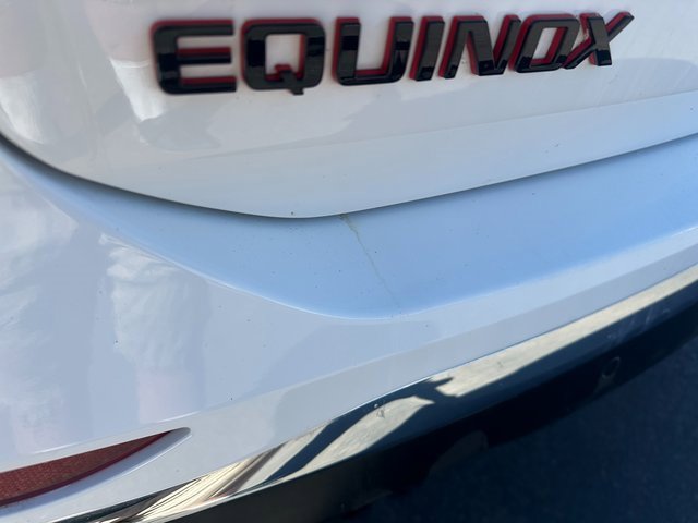 Used 2020 Chevrolet Equinox Premier w/ Premier Redline Edition image 11