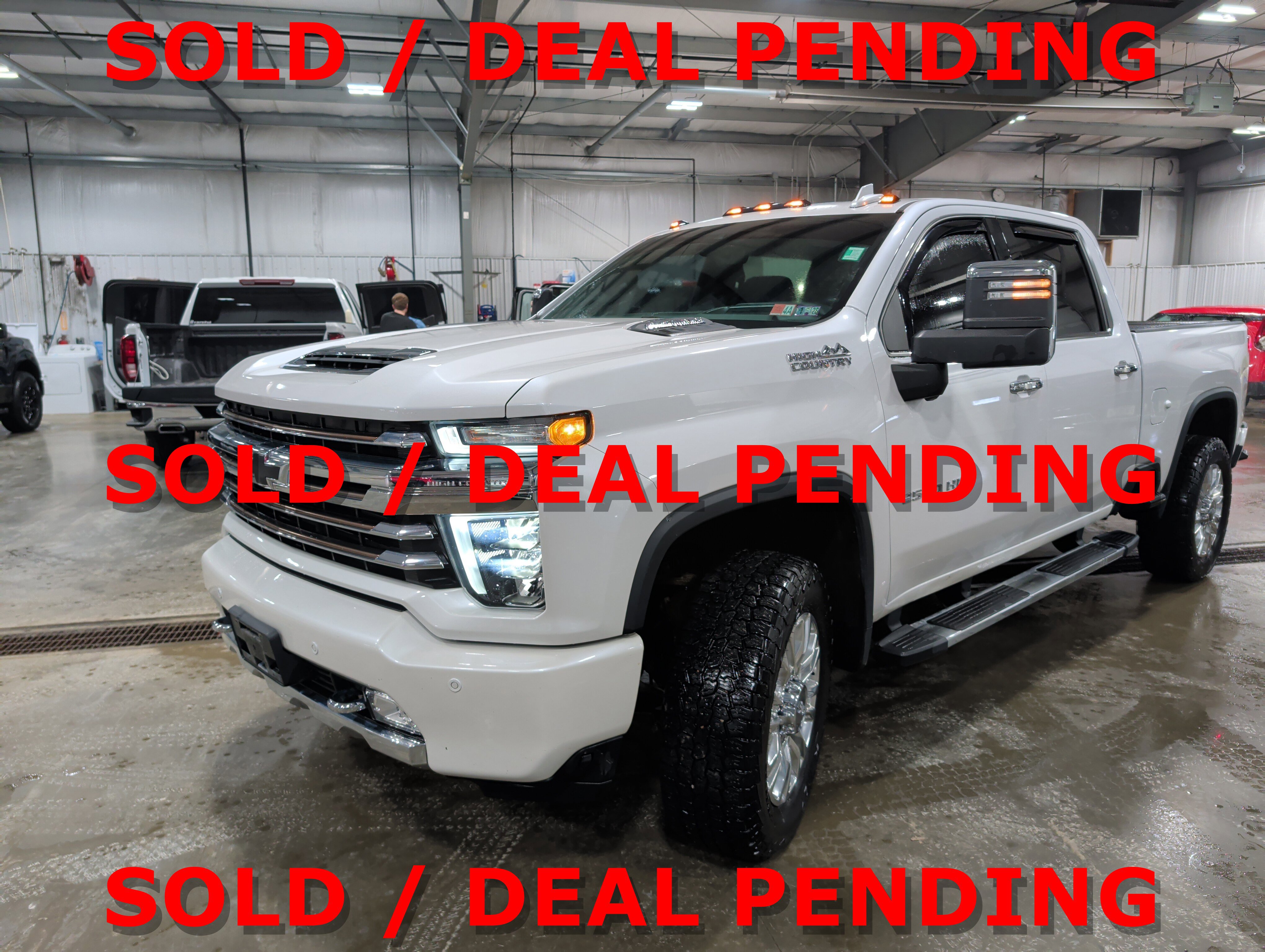 Used 2020 Chevrolet Silverado 2500 High Country image 6